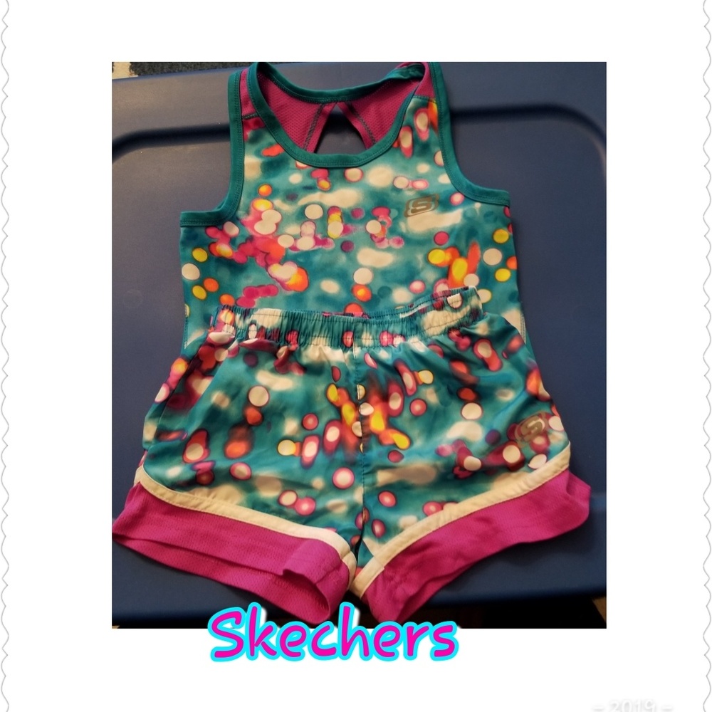 Skechers short set.